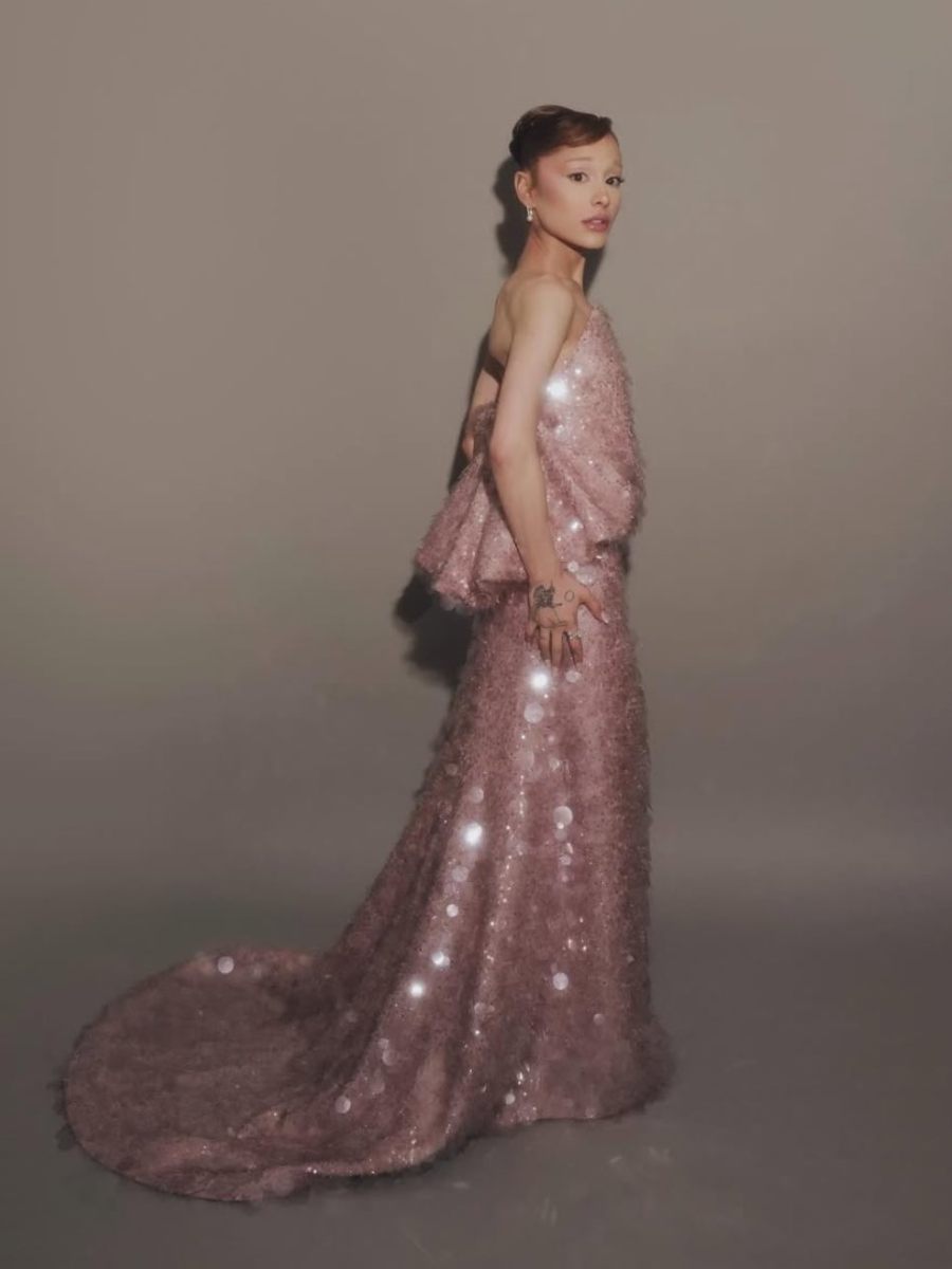 Todos los looks de Ariana Grande y Cynthia Erivo para las alfombras rojas de 'Wicked: For Good'