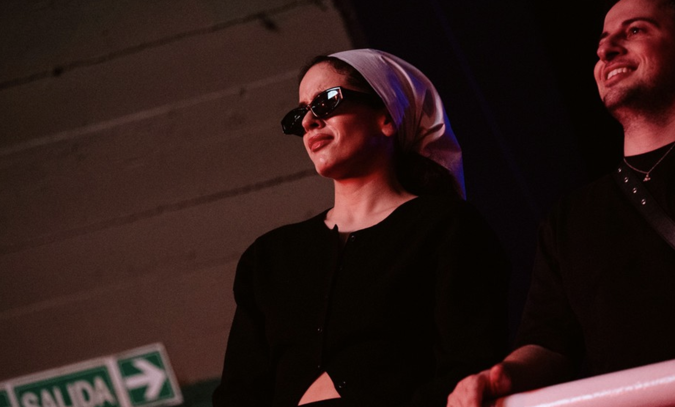 Rosalía Inspira Buenos Aires Con Estilo Ícono