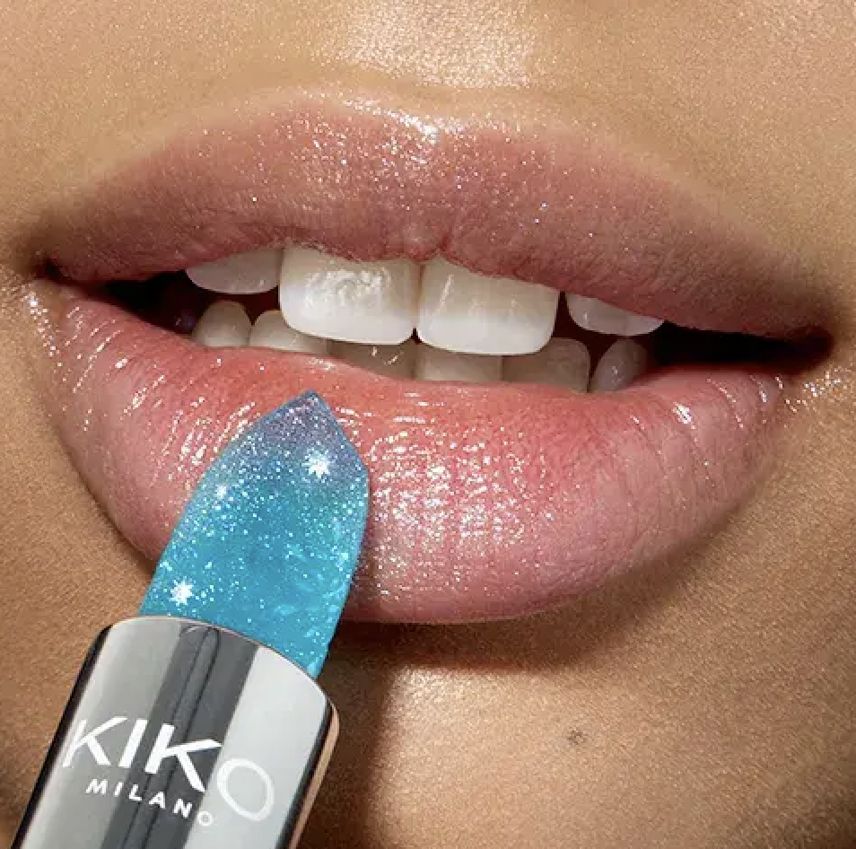 Frosty Glam: El look infalible para brillar esta Navidad