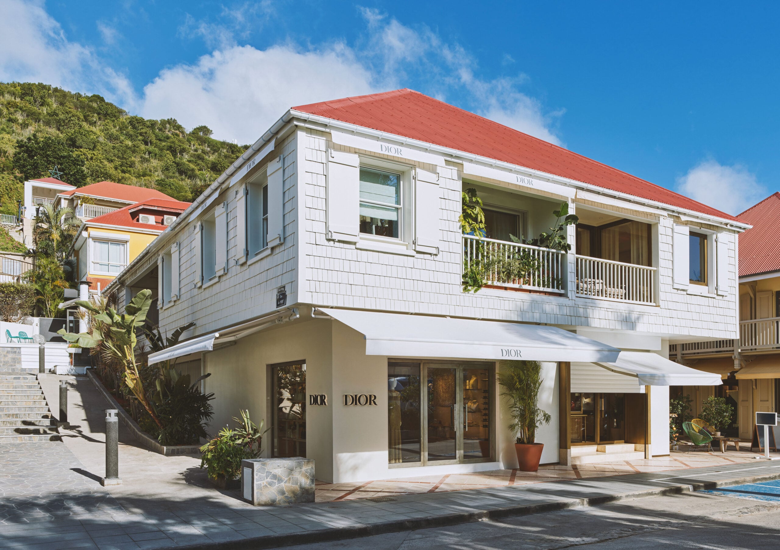 Dior inaugura boutique caribeña en Saint Barthélemy