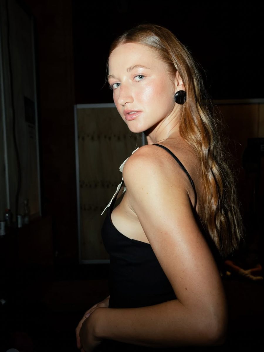 Bronceado ‘Soft Sculpt’: la nueva forma de contornear sin contornear