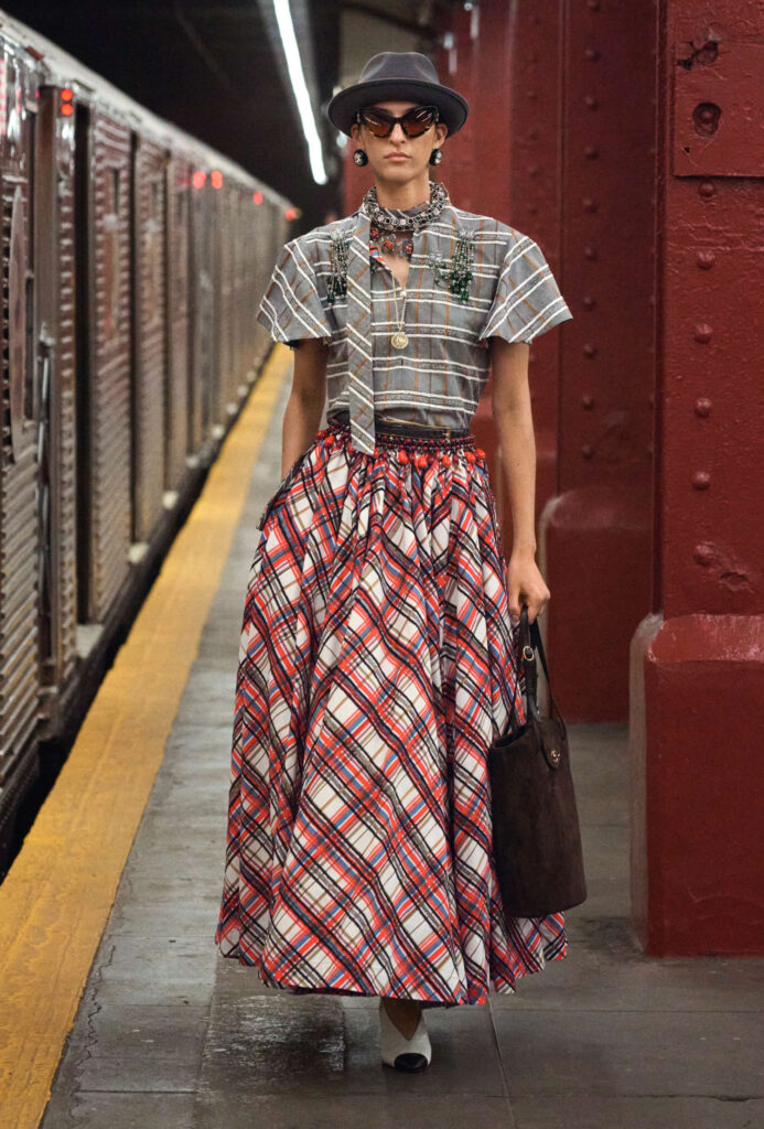 Chanel Métiers d'art Nueva York: Un Encuentro Sublime en el Corazón Metropolitano