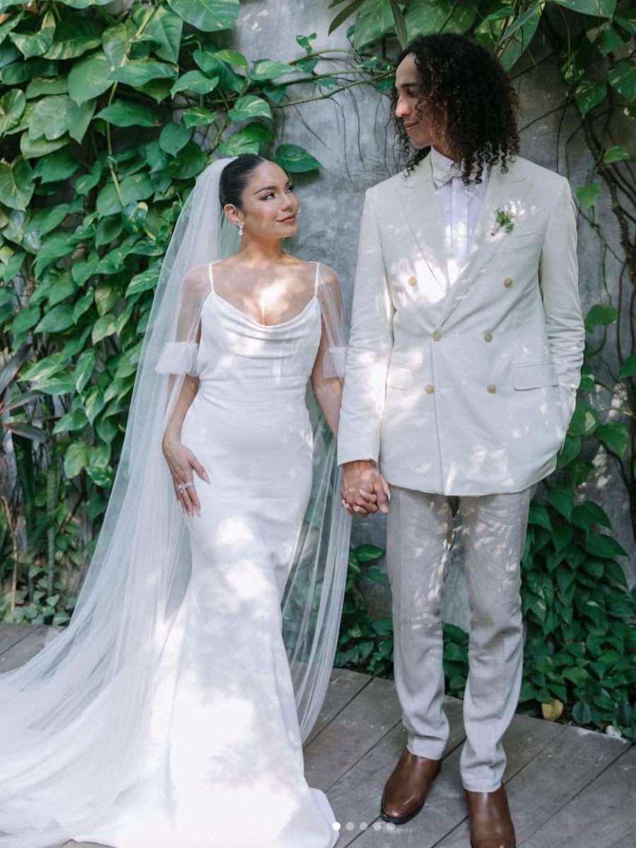 El efecto 'Celebrity Wedding': los vestidos nupciales minimalistas conquistan la temporada