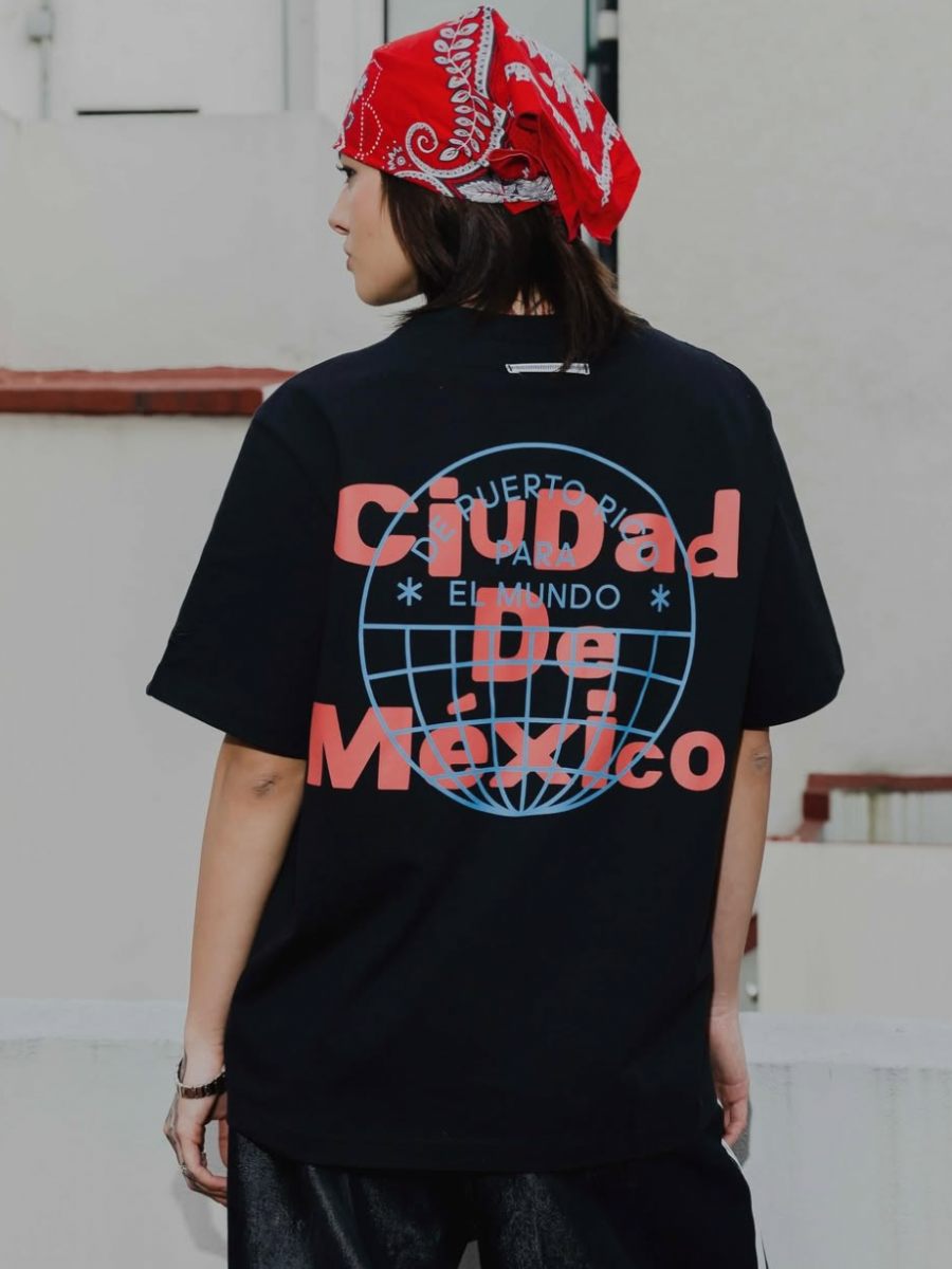 La llegada de Bad Bunny a México impulsa a la moda deportiva