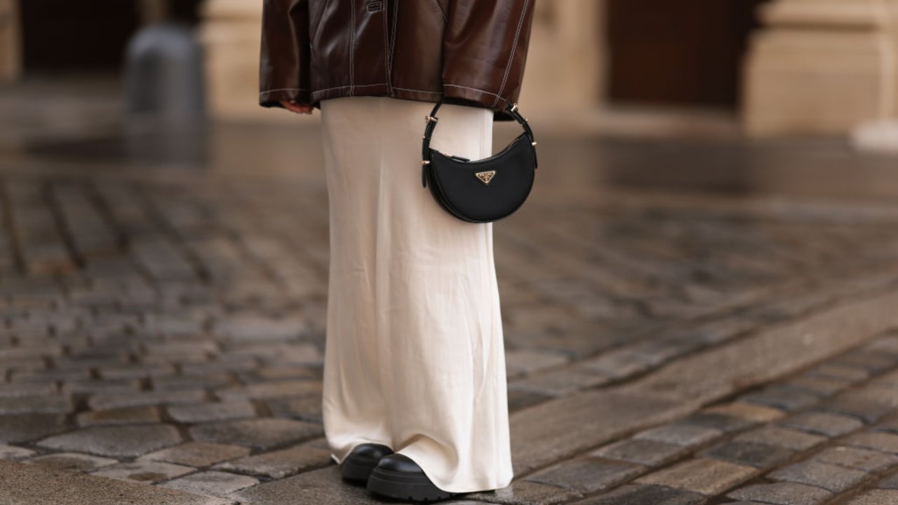 Las mejores formas de combinar una falda satinada durante invierno