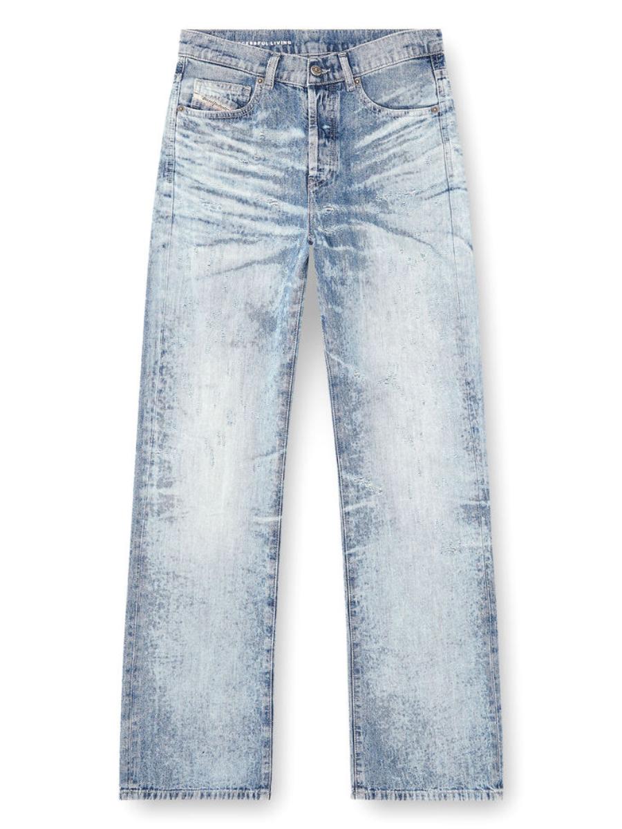 Whashed Out Jeans: los pantalones que estarán de moda en 2026