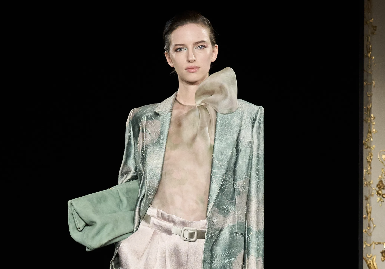 Armani Privé Spring 2026 Couture: elegancia heredada femenina
