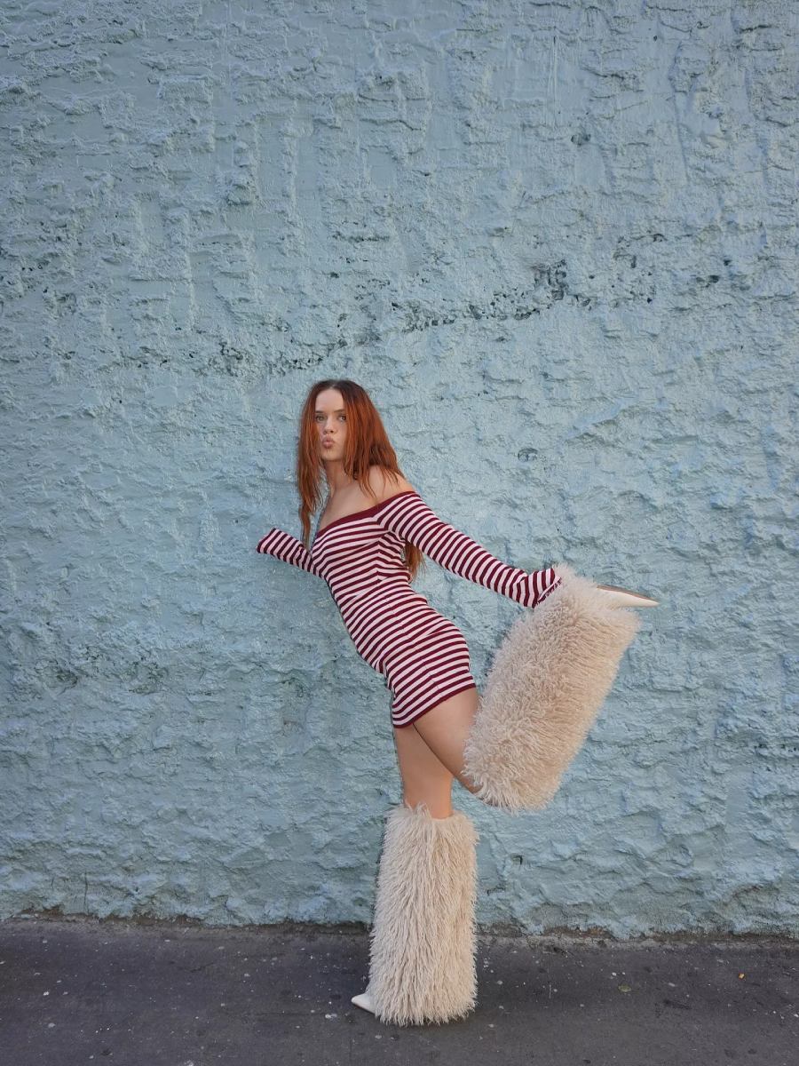 Botas de pelo: la tendencia más Y2K que dominará el calzado de 2026