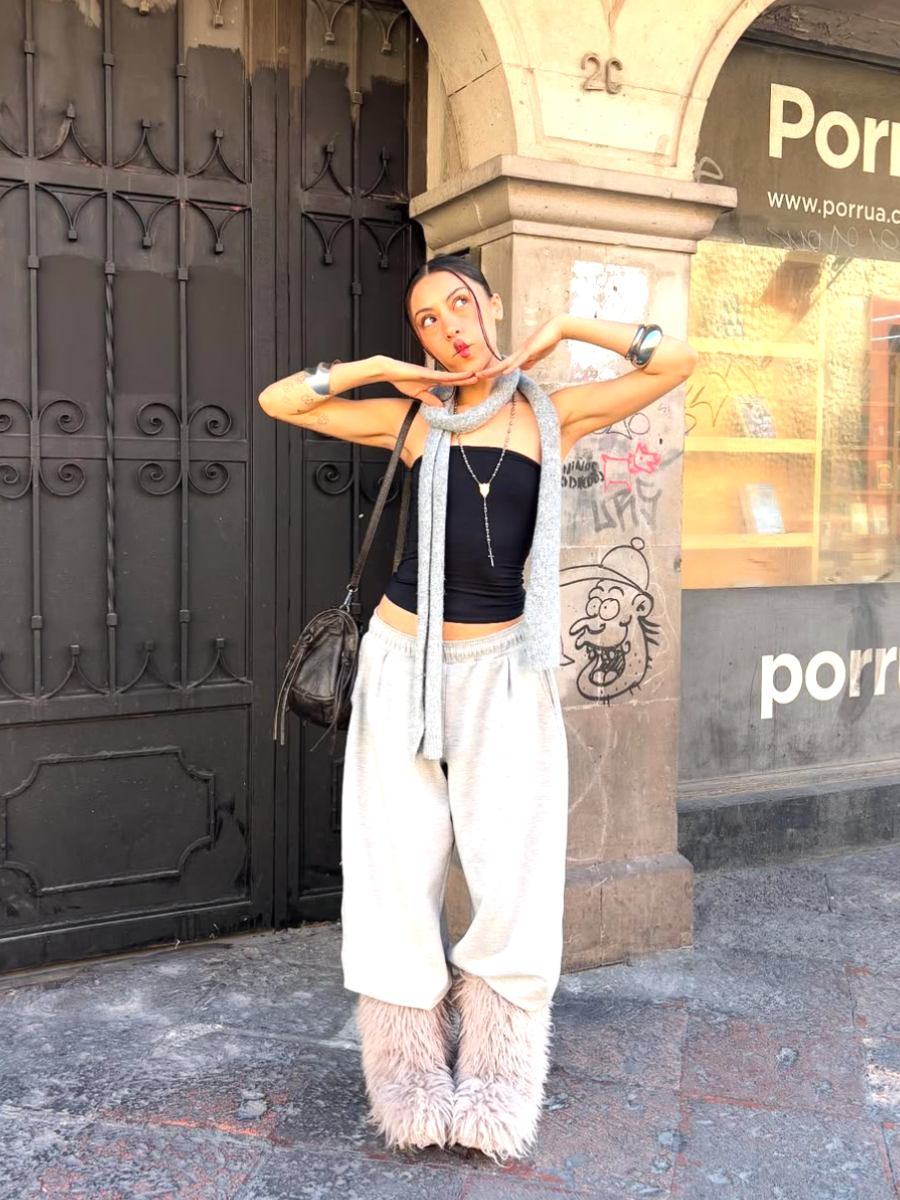 Botas de pelo: la tendencia más Y2K que dominará el calzado de 2026