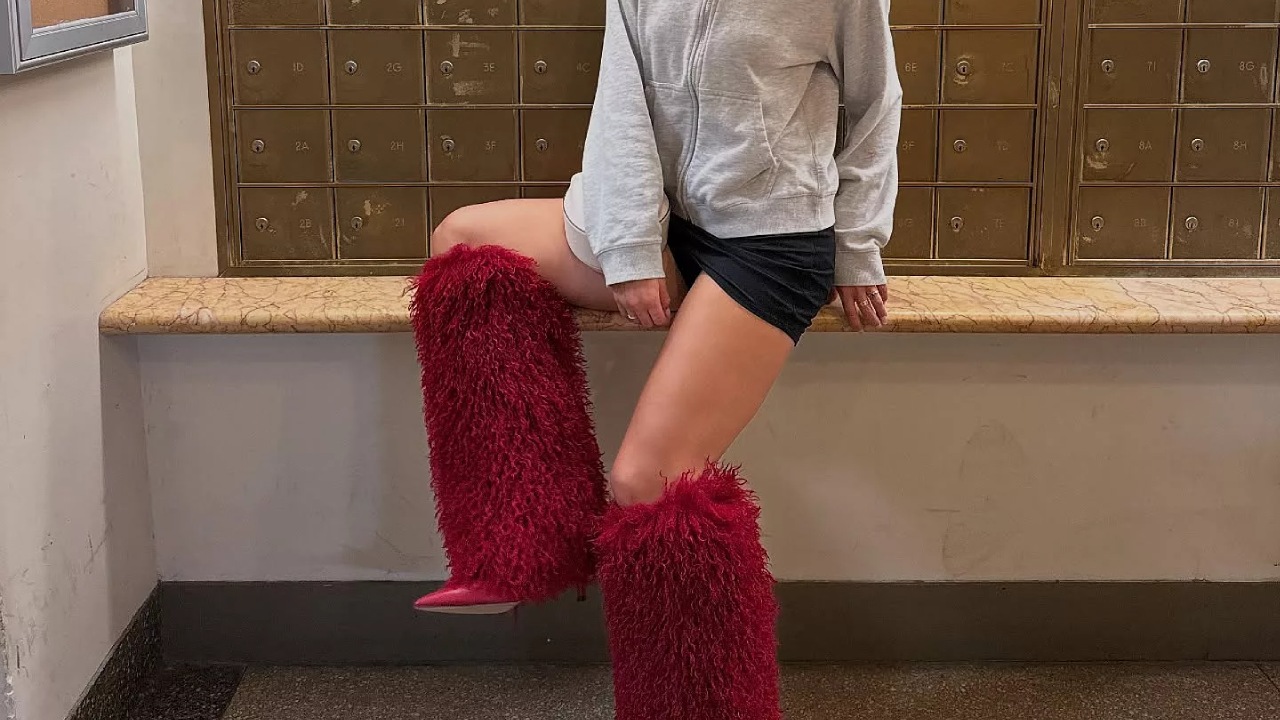 Botas de pelo: la tendencia más Y2K que dominará el calzado de 2026