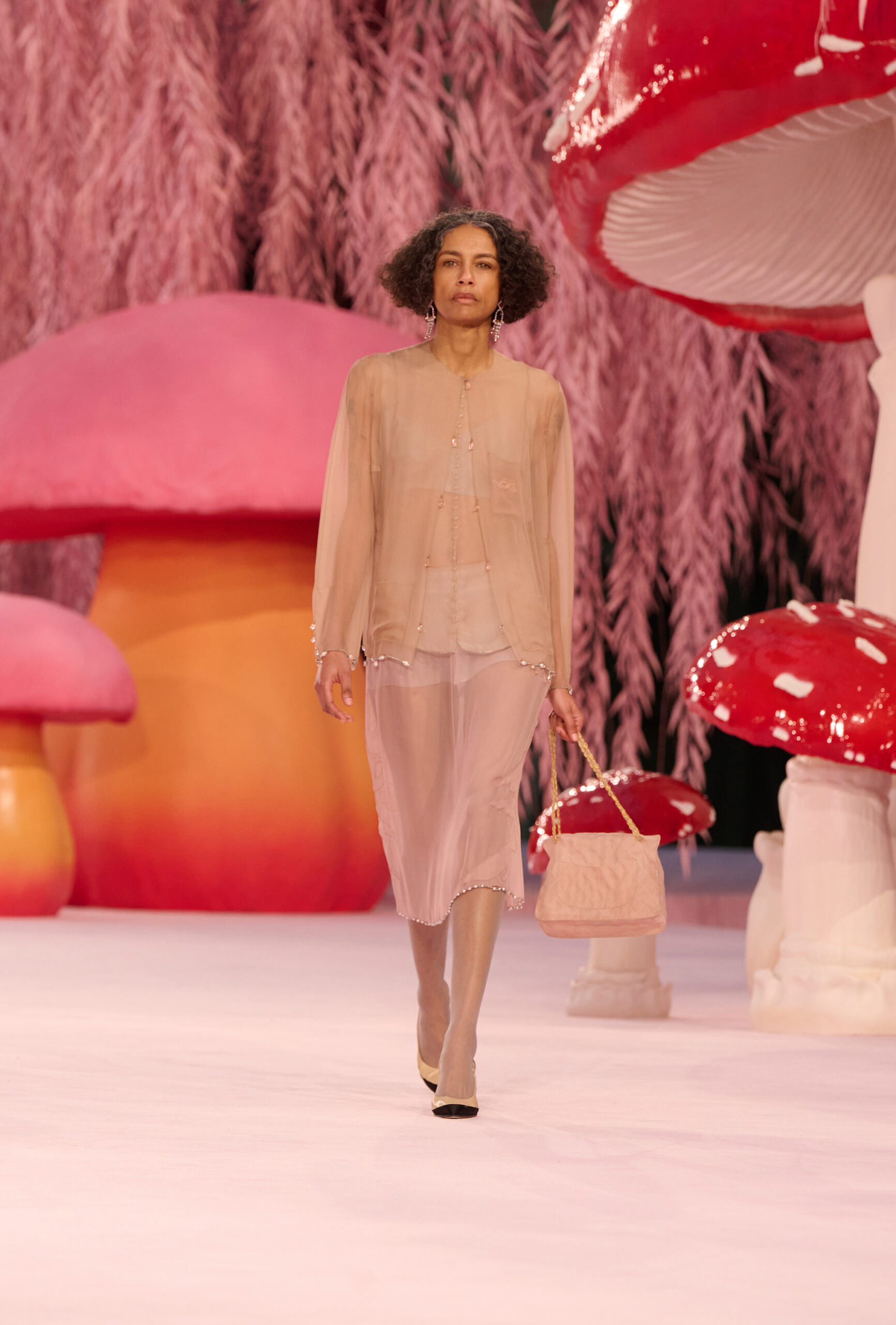 Chanel Spring 2026: poesía y esencia de la alta costura