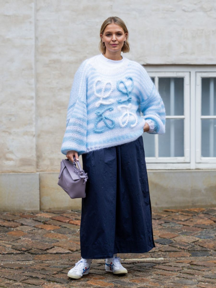 Cómo combinar los jeans 'wide-leg'