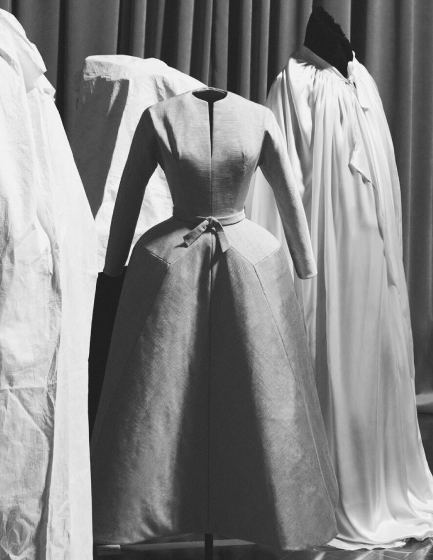 Dior presenta la exhibición 'Grammar of Forms'