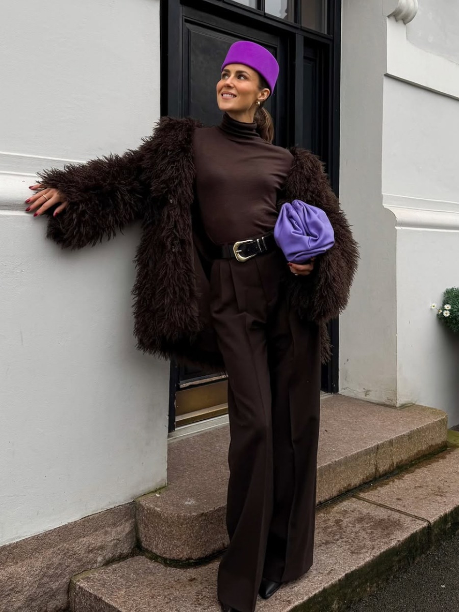 El efecto morado: cómo el 'power purple' se volvió el color de moda en invierno —desde street style hasta pasarela