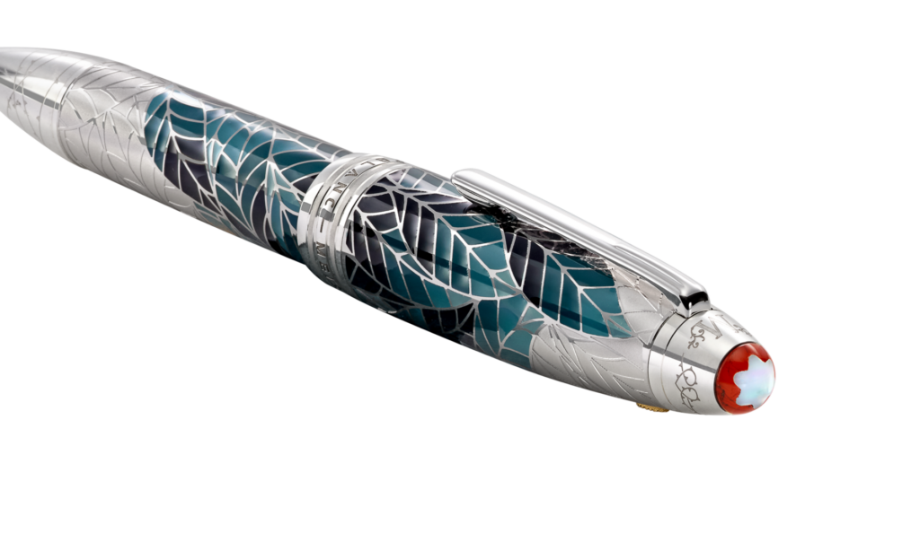 Montblanc celebra Romeo y Julieta en escritura eterna