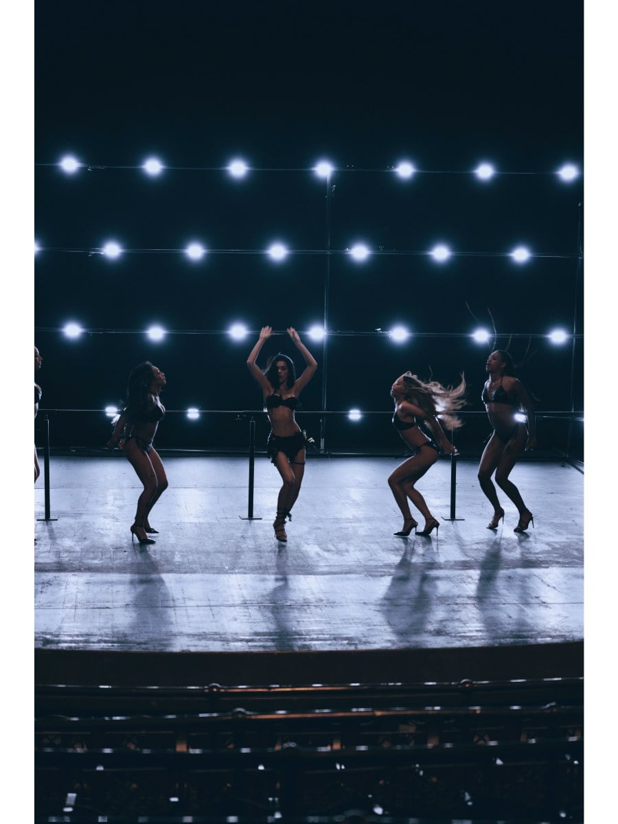 Todo sobre el nuevo disco de Kenia Os