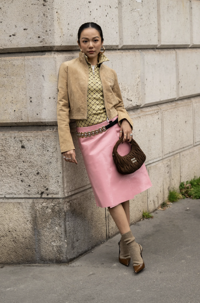 La falda de piel colorea primavera verano 2026