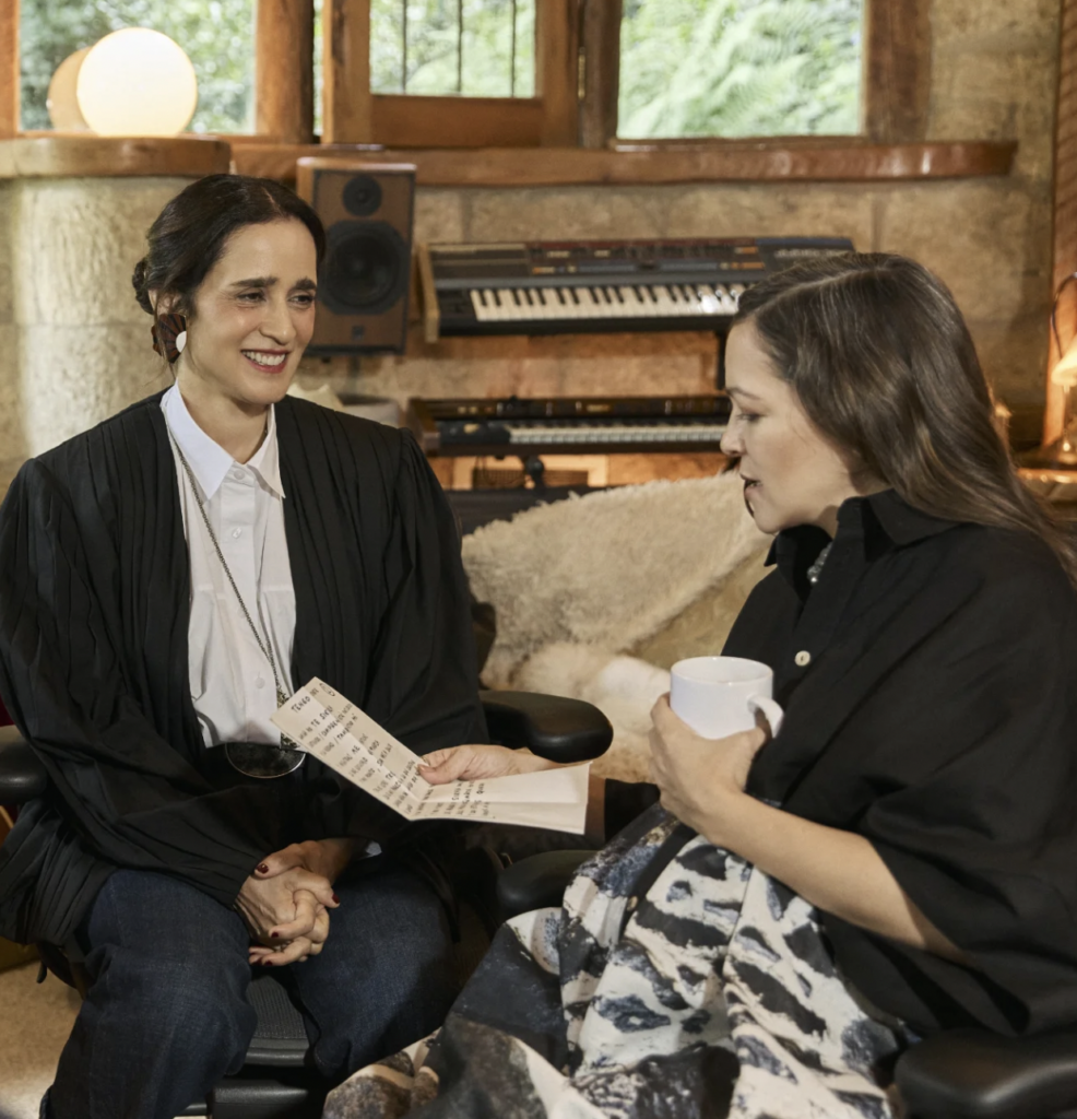 Julieta Venegas y Natalia Lafourcade: “Tengo que contarte”