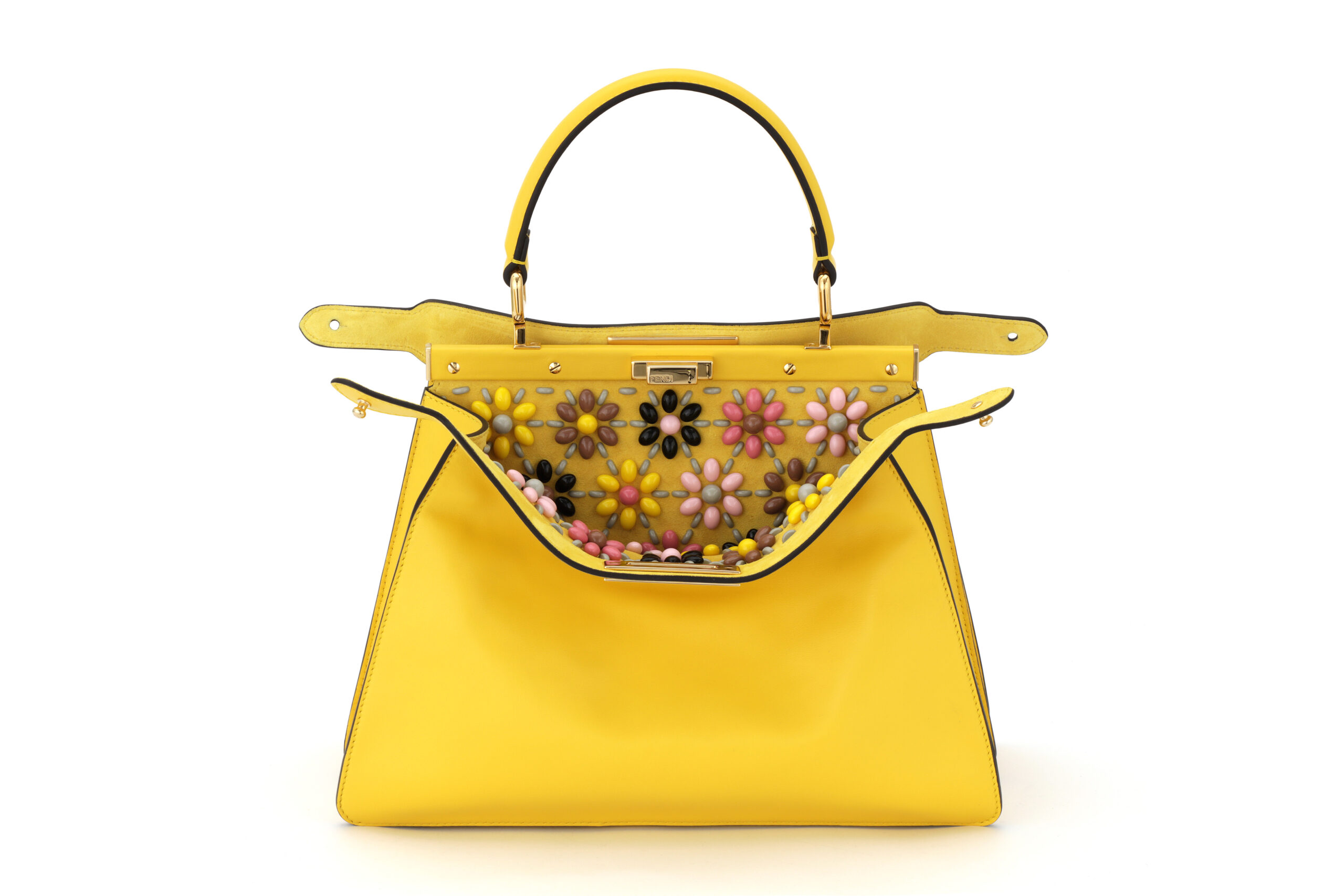 Accesorios SS26: El legado creativo de Silvia Venturini FENDI X Grazia