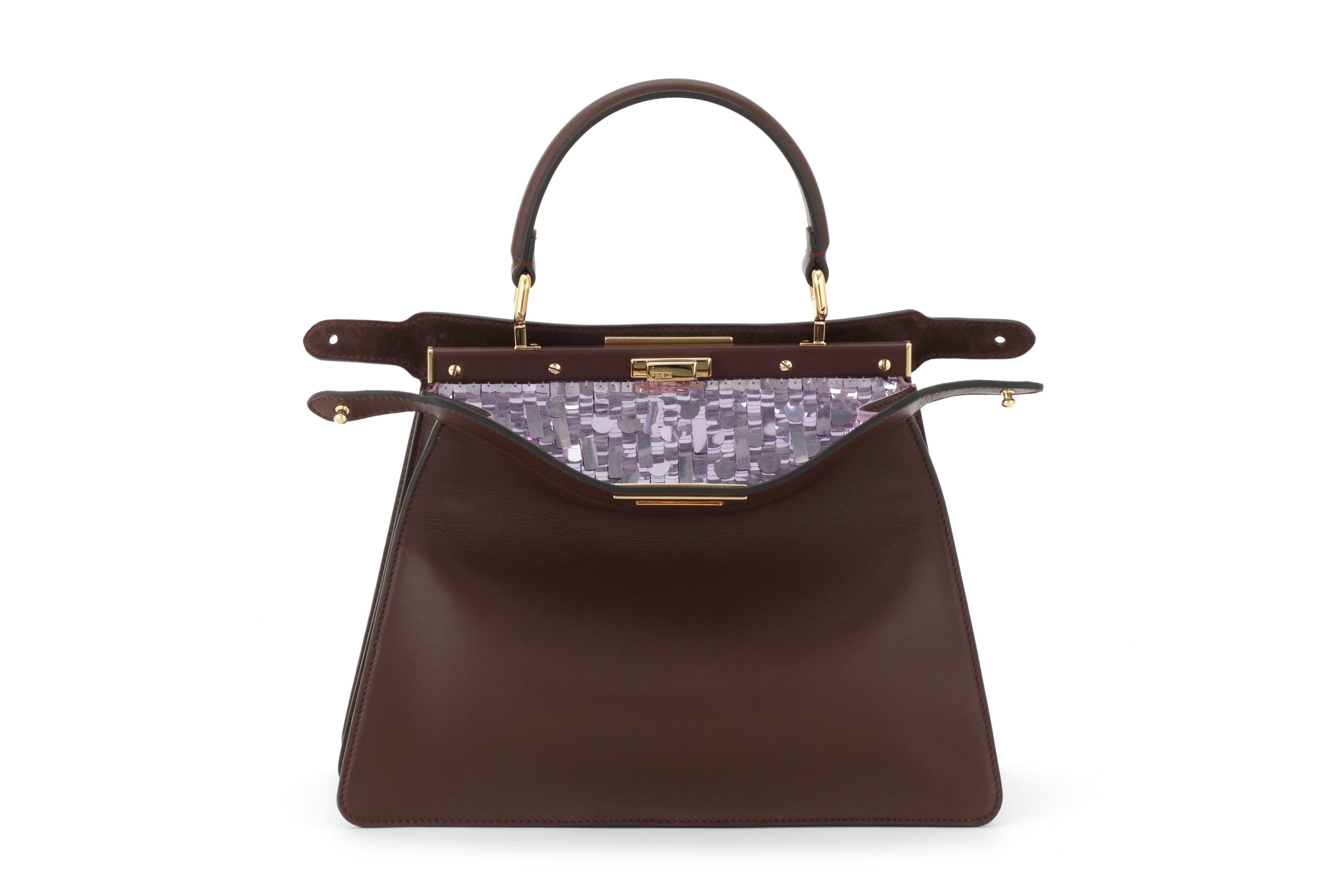 Accesorios SS26: El legado creativo de Silvia Venturini FENDI X Grazia