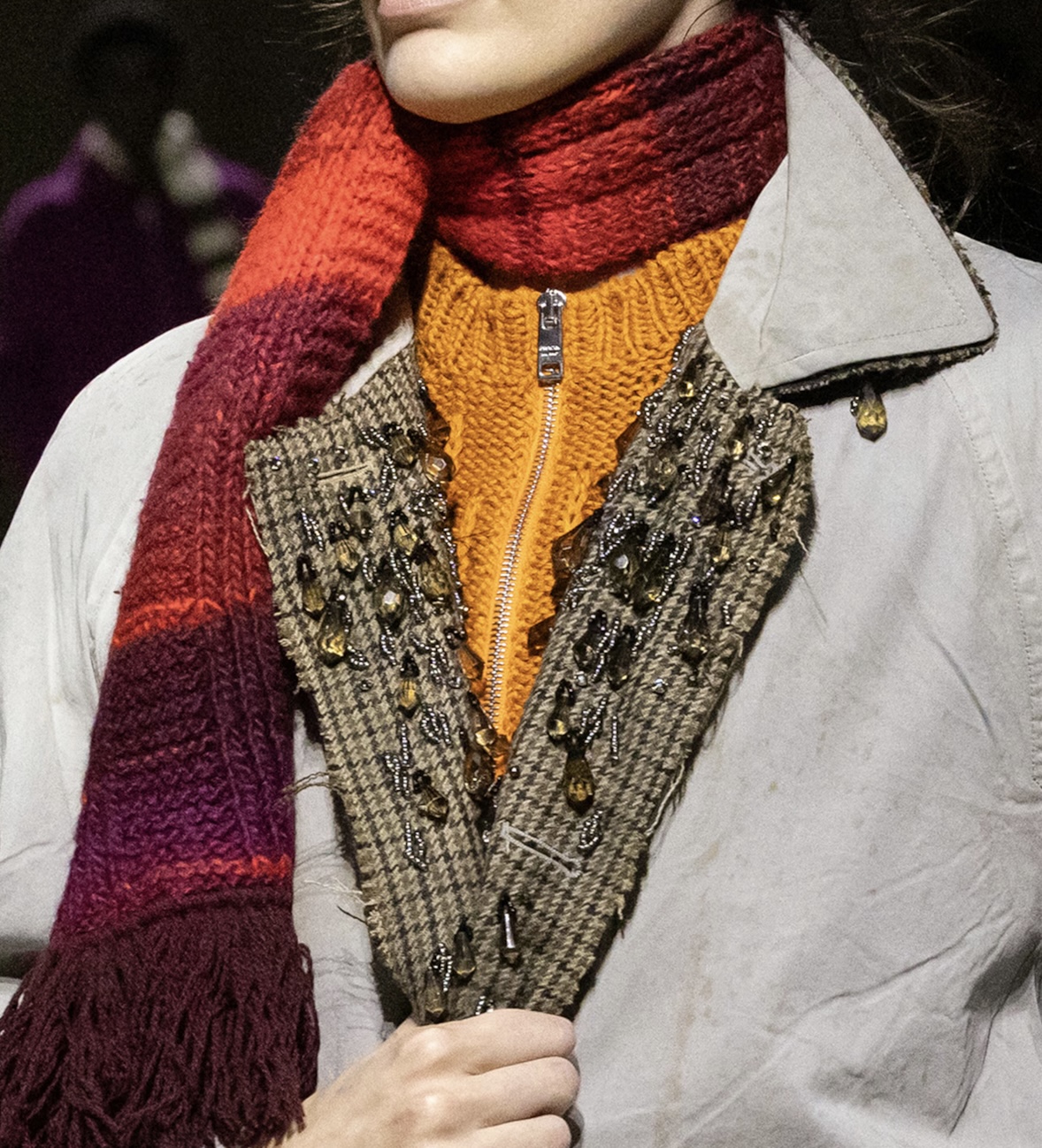 Layering de principio a fin: Prada F/W 2026–2027