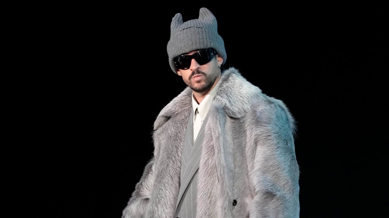 Los mejores momentos de moda de Bad Bunny a lo largo de los años