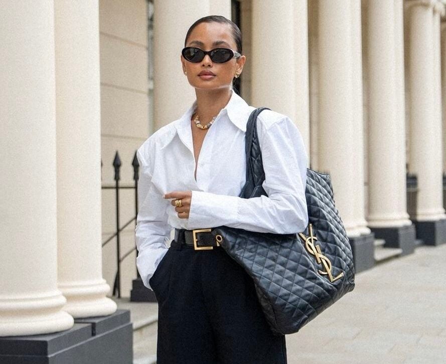 Traje con bermudas: look de oficina primaveral