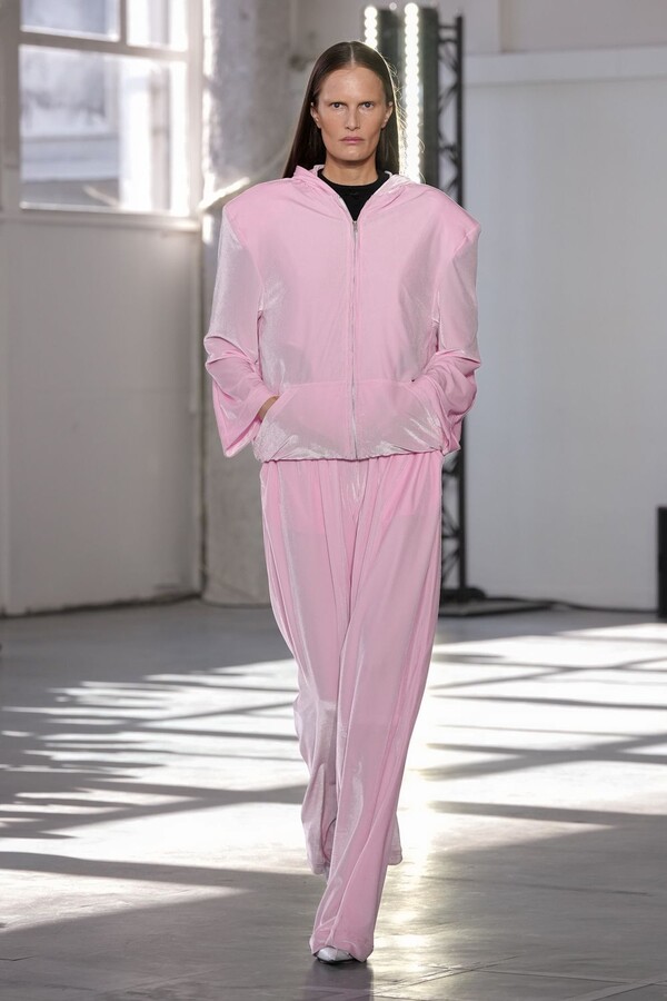 Marie Adam-Leenaerdt presenta FW26/27 en Paris Fashion Week