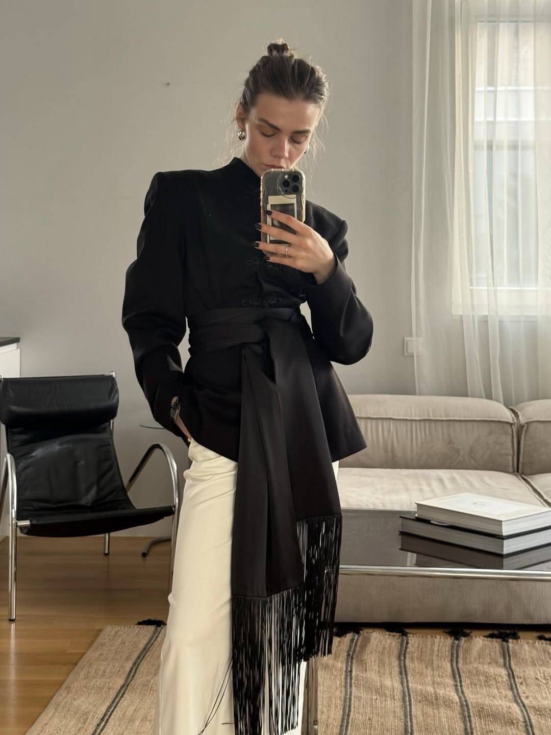 Mascada de flecos: el accesorio clave del 2026