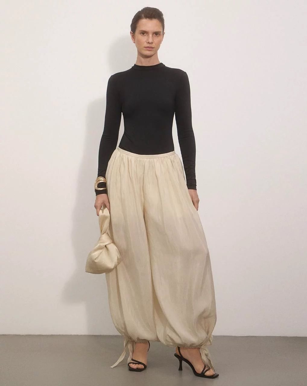 La fórmula perfecta para stylear unos balloon pants y dónde conseguirlos