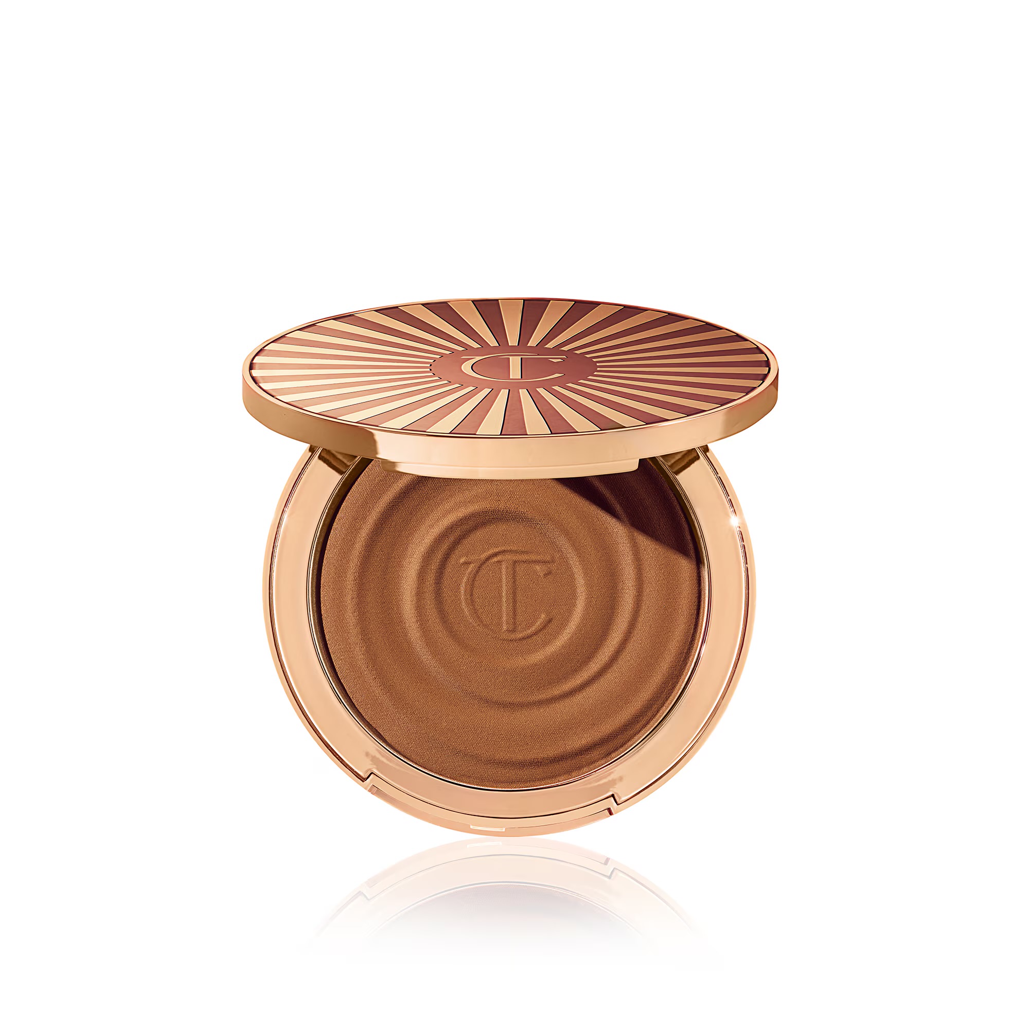 Los productos imprescindibles para conseguir el maquillaje perfecto del verano