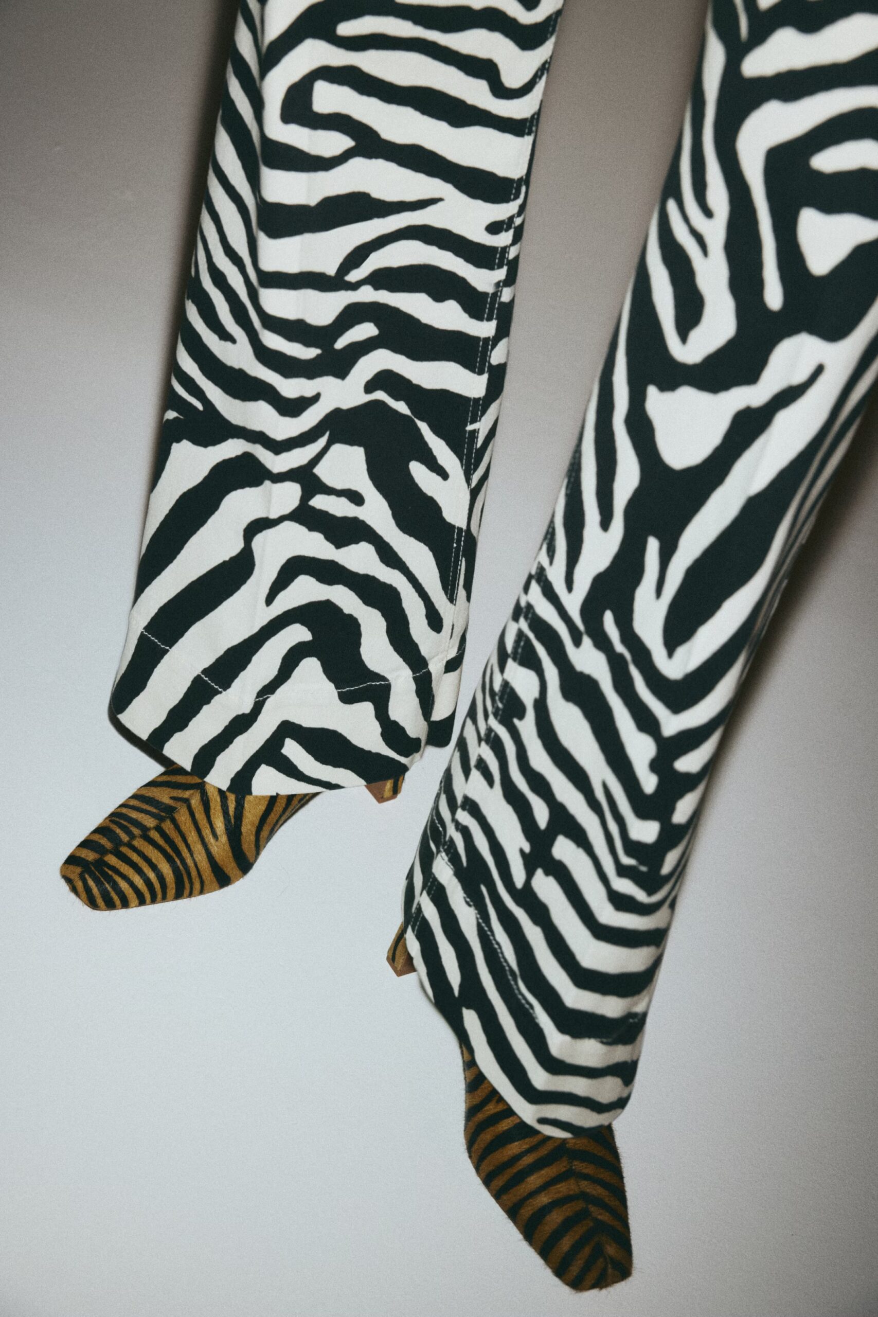 Así se lleva el estampado de zebra esta primavera-verano