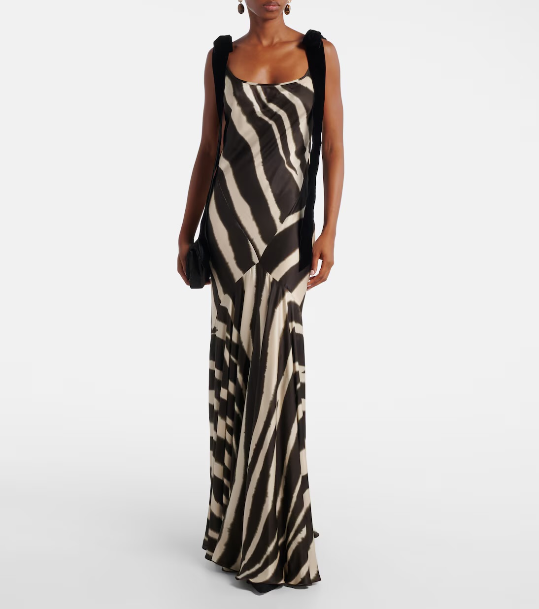 Así se lleva el estampado de zebra esta primavera-verano