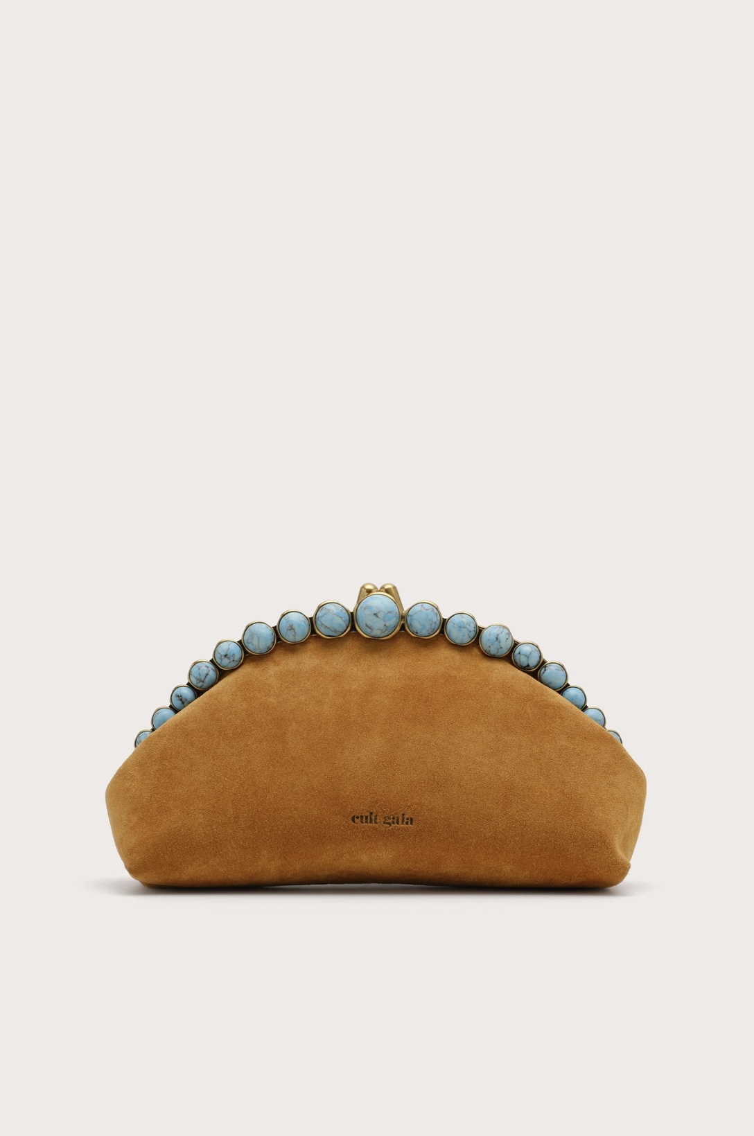 Los mejores bolsos clutch y cómo llevarlos esta temporada
