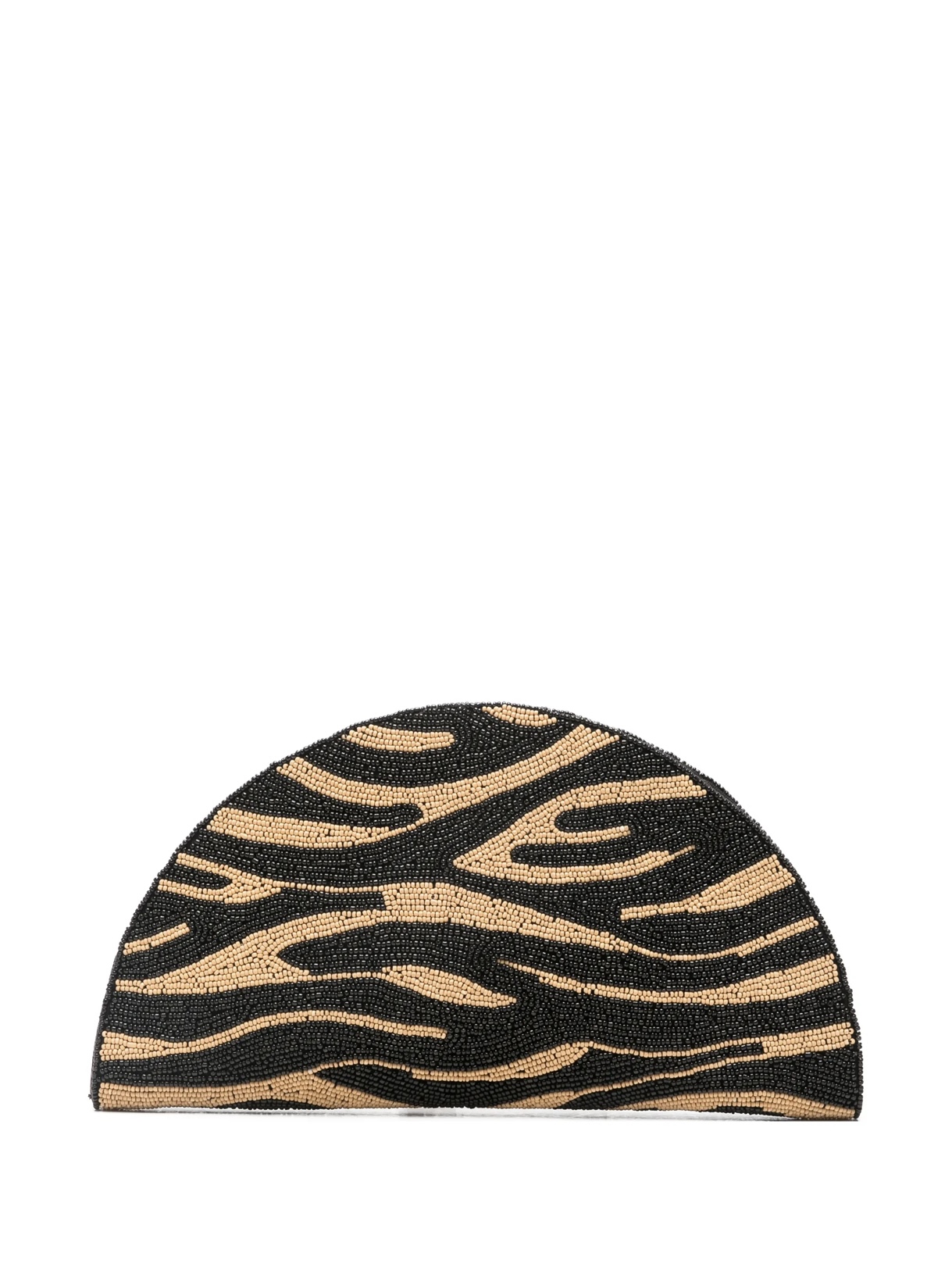 Los mejores bolsos clutch y cómo llevarlos esta temporada