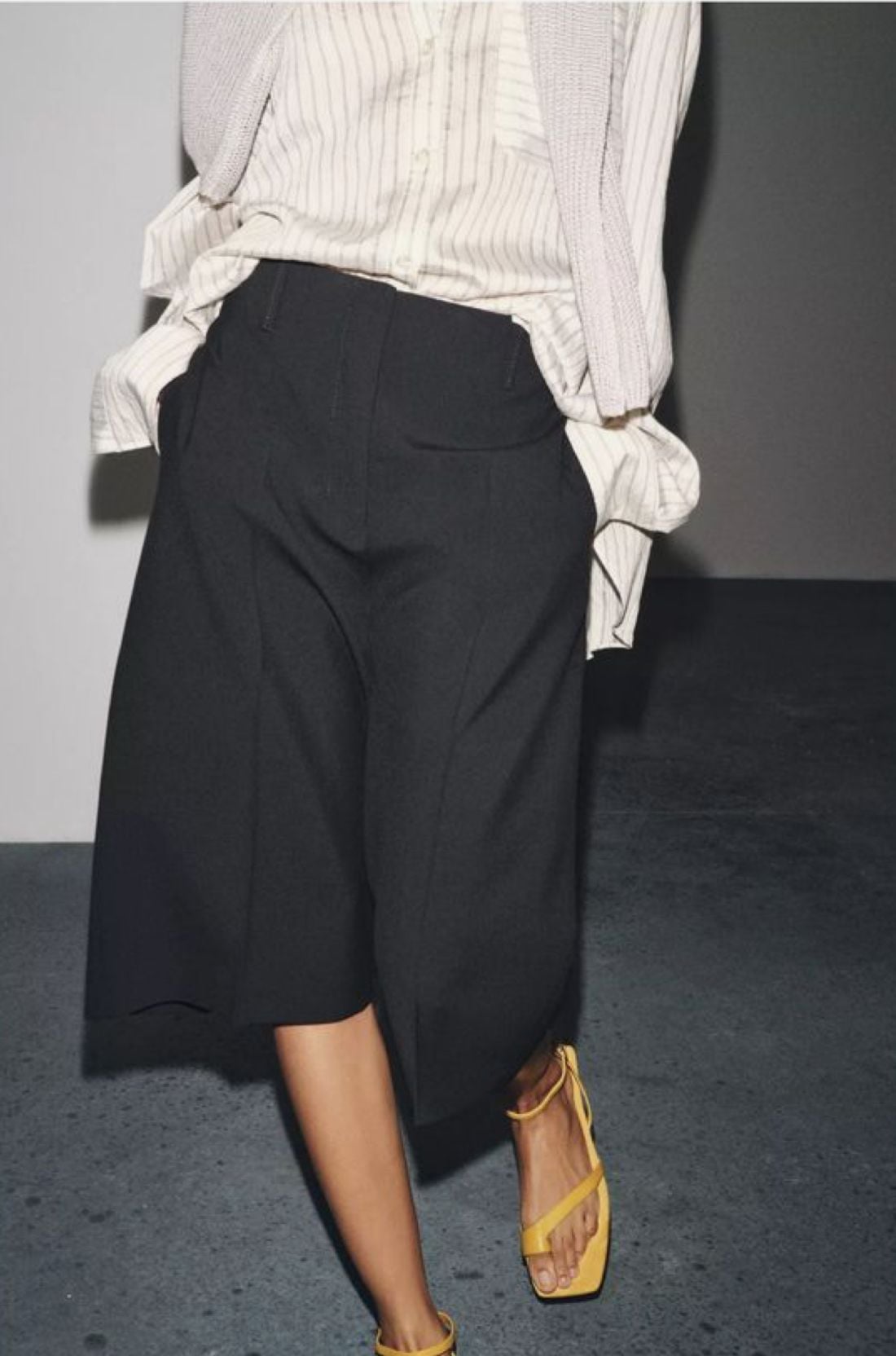 Culotte negro ancho estilo urbano