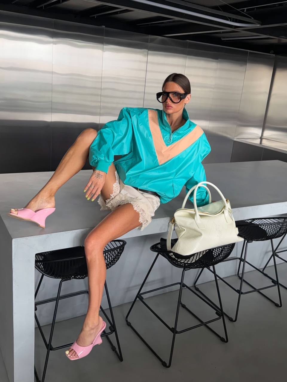 Aquamarine: el color en tendencia que conquista el verano 2026