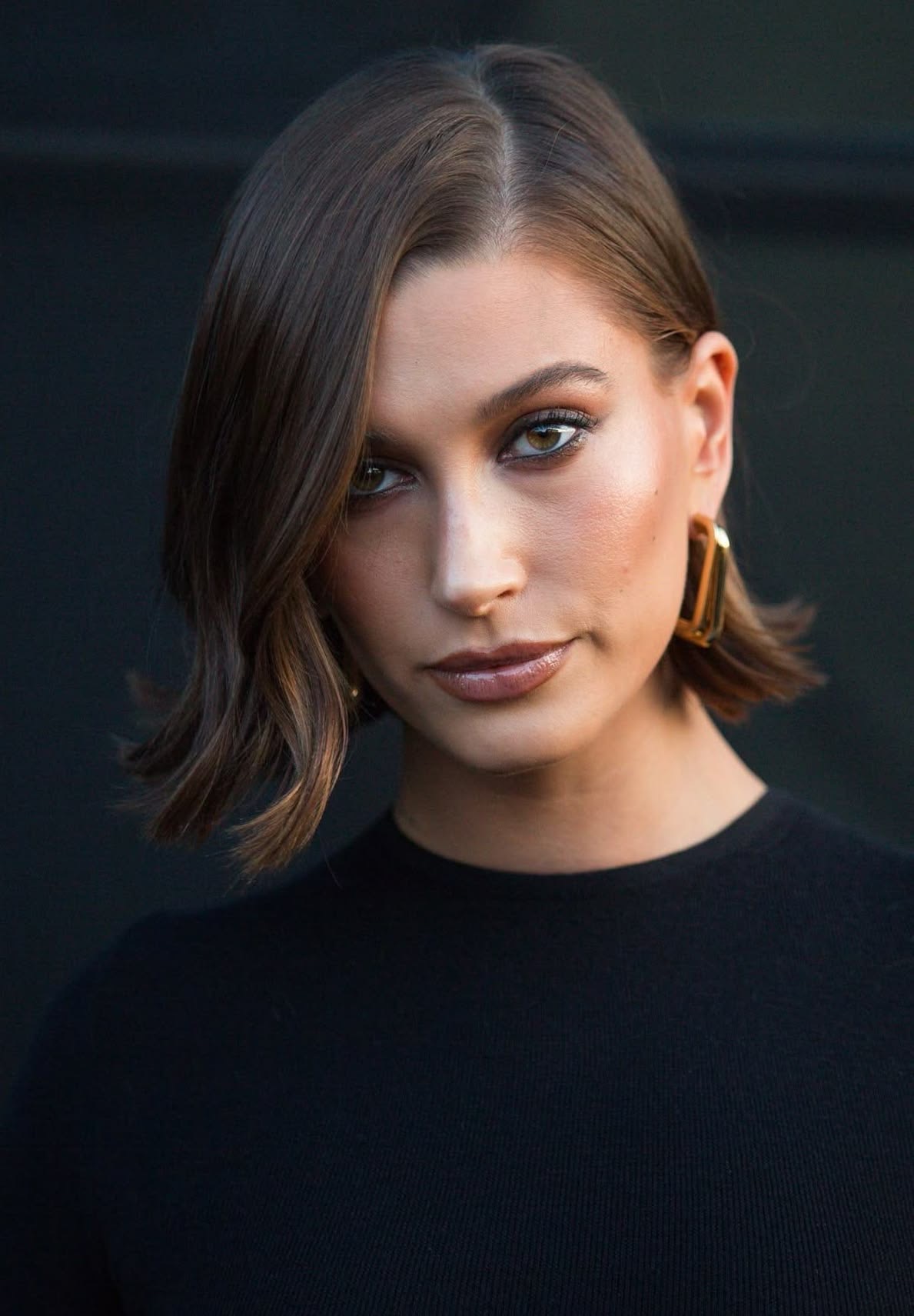 Hailey Bieber Slip bob