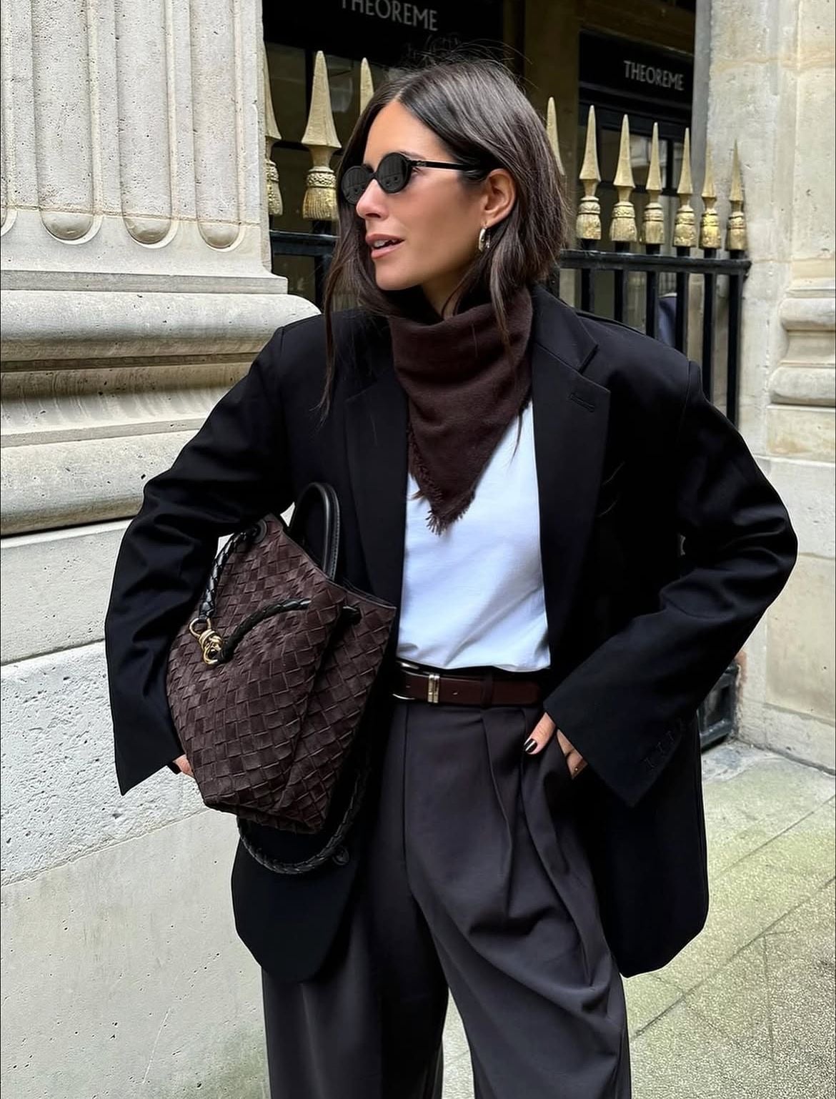 Mujer con bandana otoño invierno