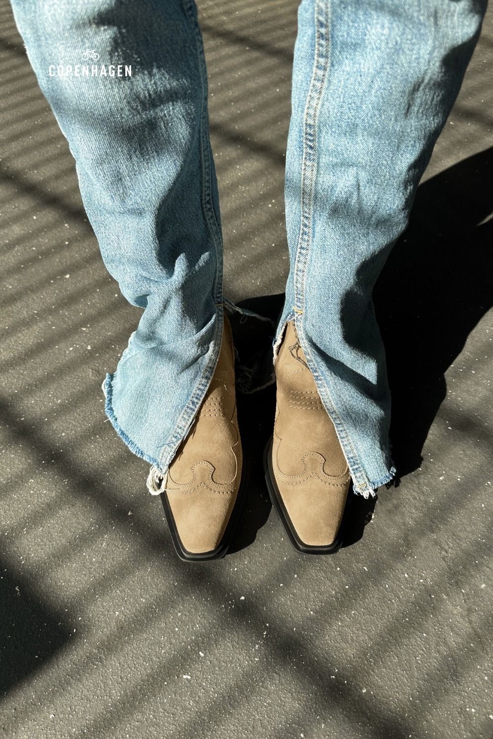Botas con jeans