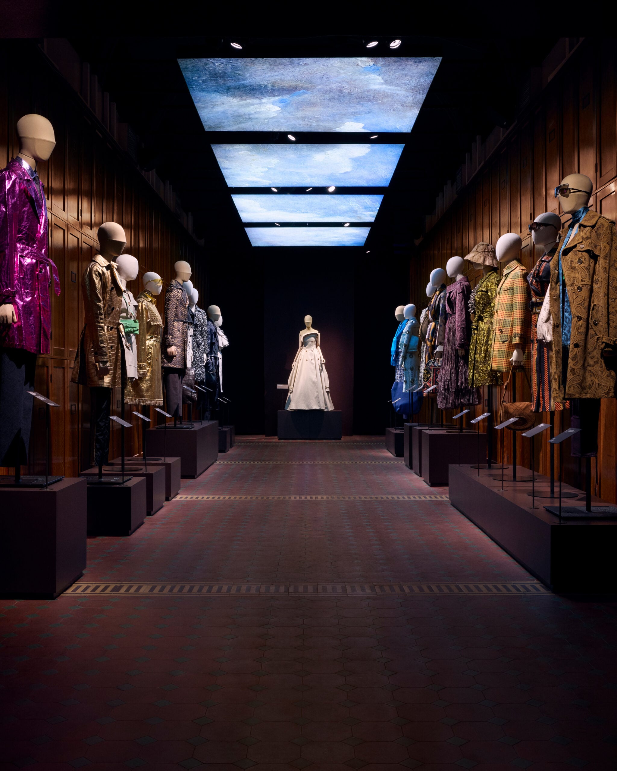 exposición Burberry en el V&A