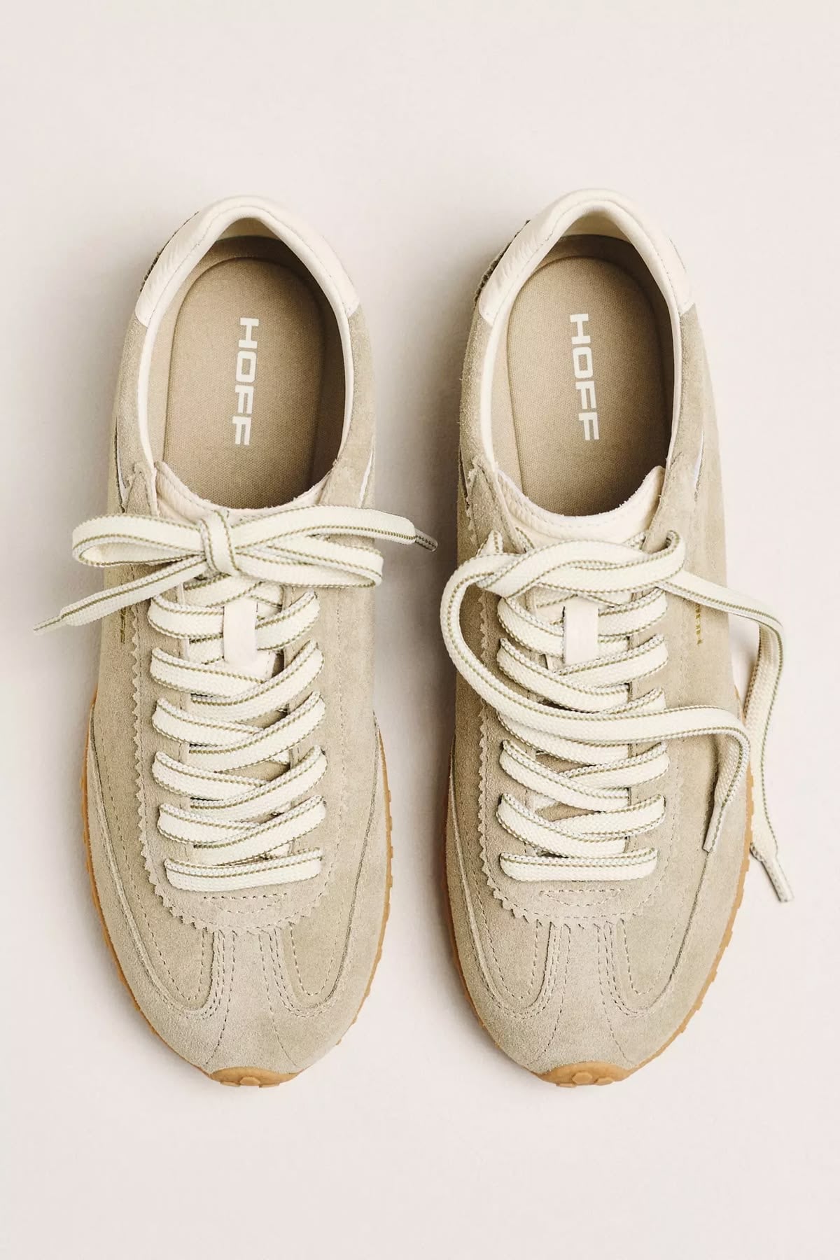 Sneakers Gamuza