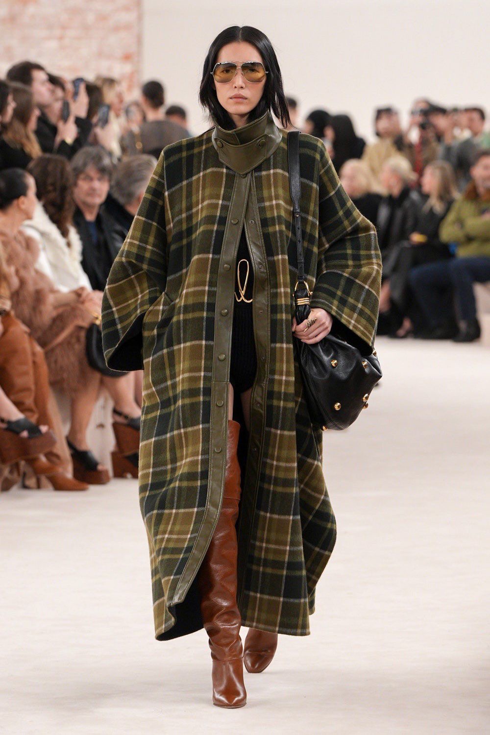 Poncho de cuadros tendencias
