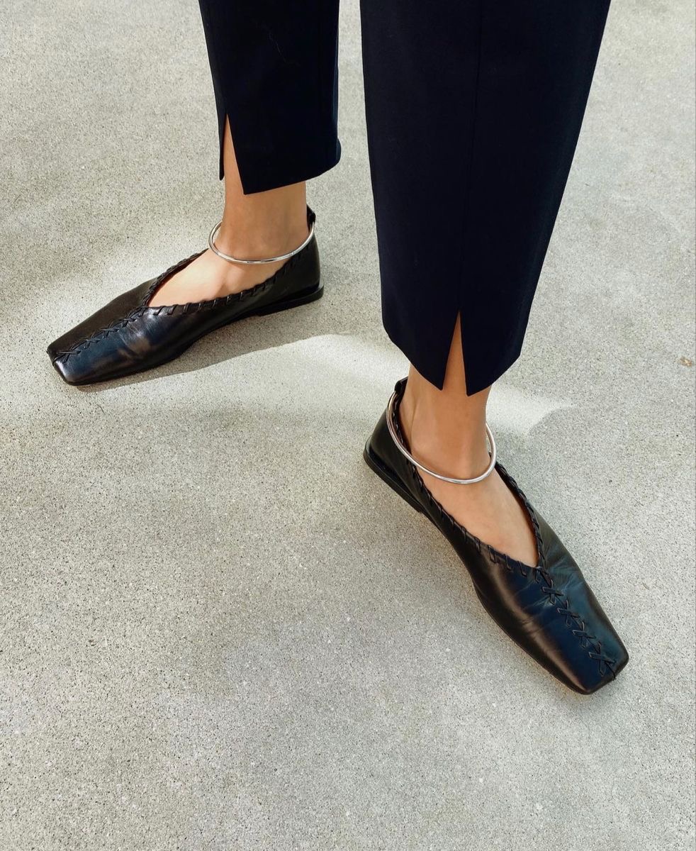 Zapatos planos con punta cuadrada