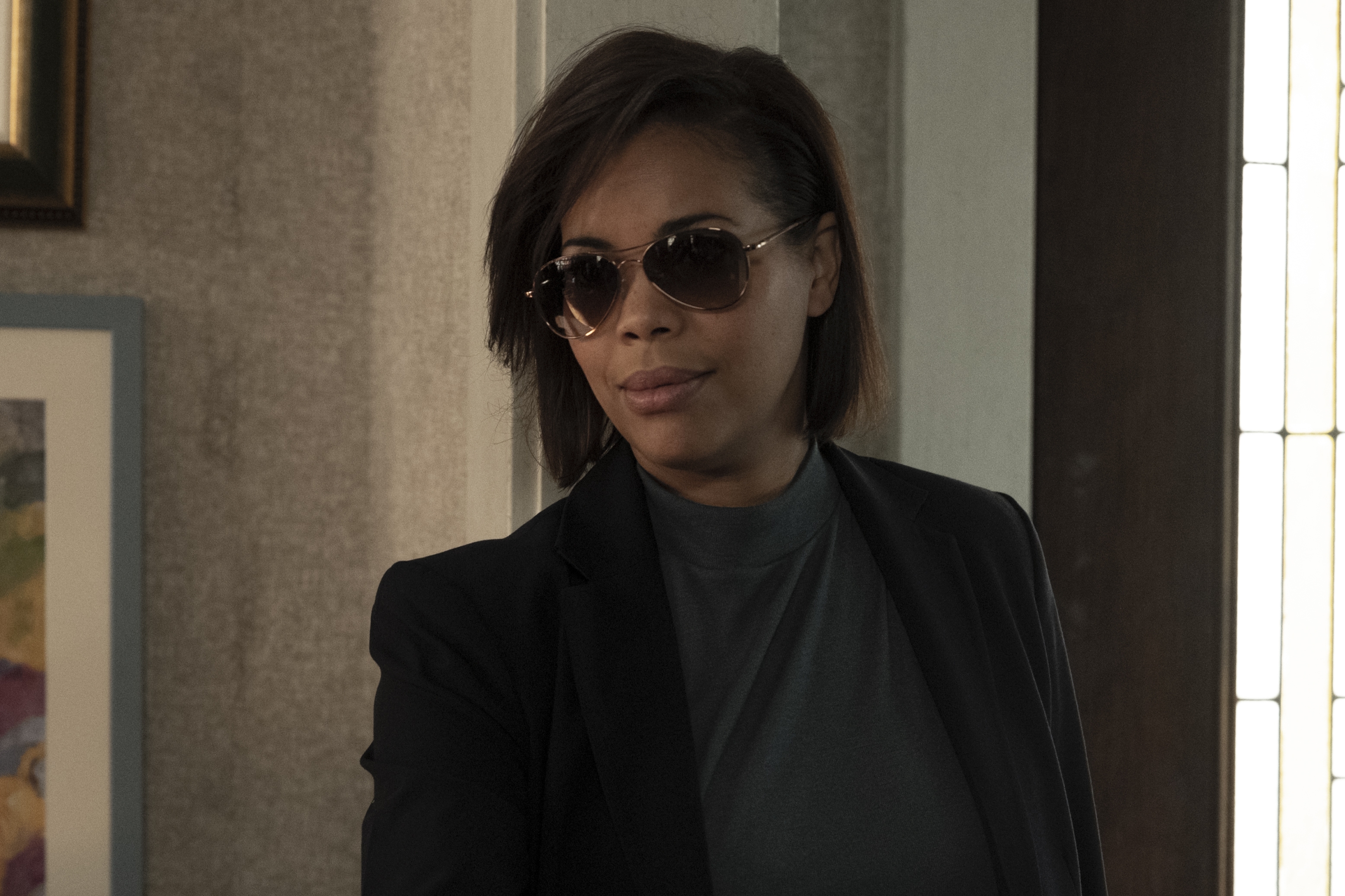 Candice Coke as Det. Ridgeway in <i>Kevin Can F*** Himself</i>