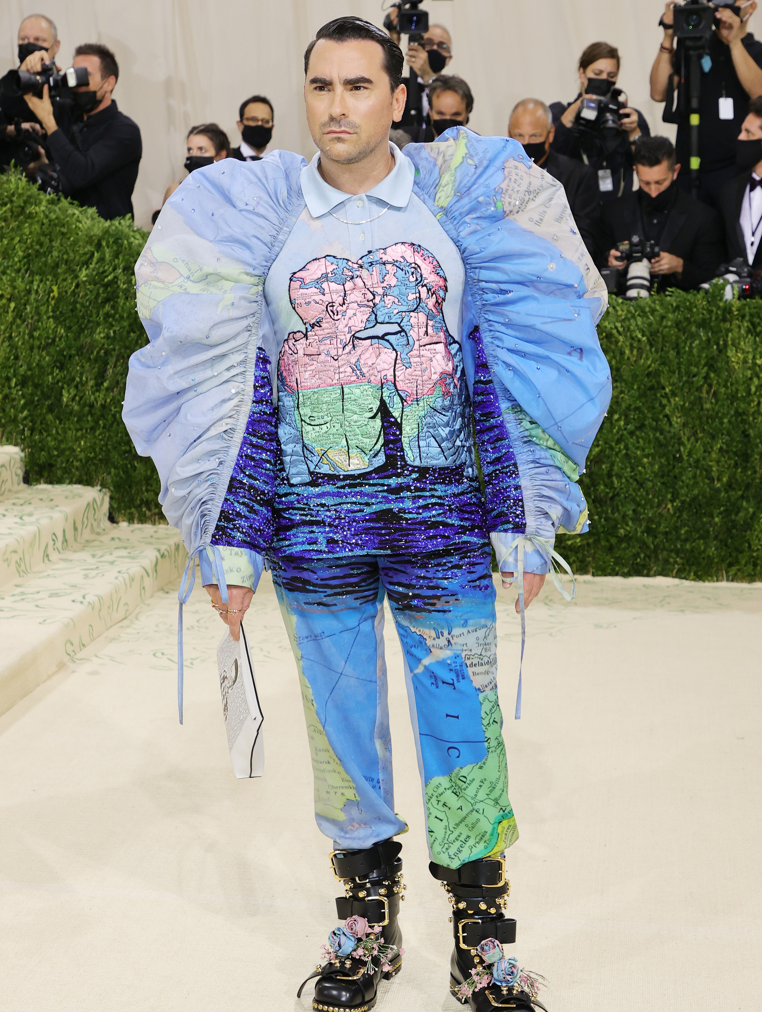Met Gala 2021 The Best Dressed Celebrities on the White Carpet