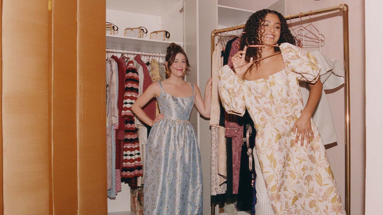 Showing Their Colors: Markarian's Alexandra O'Neill - Grazia USA