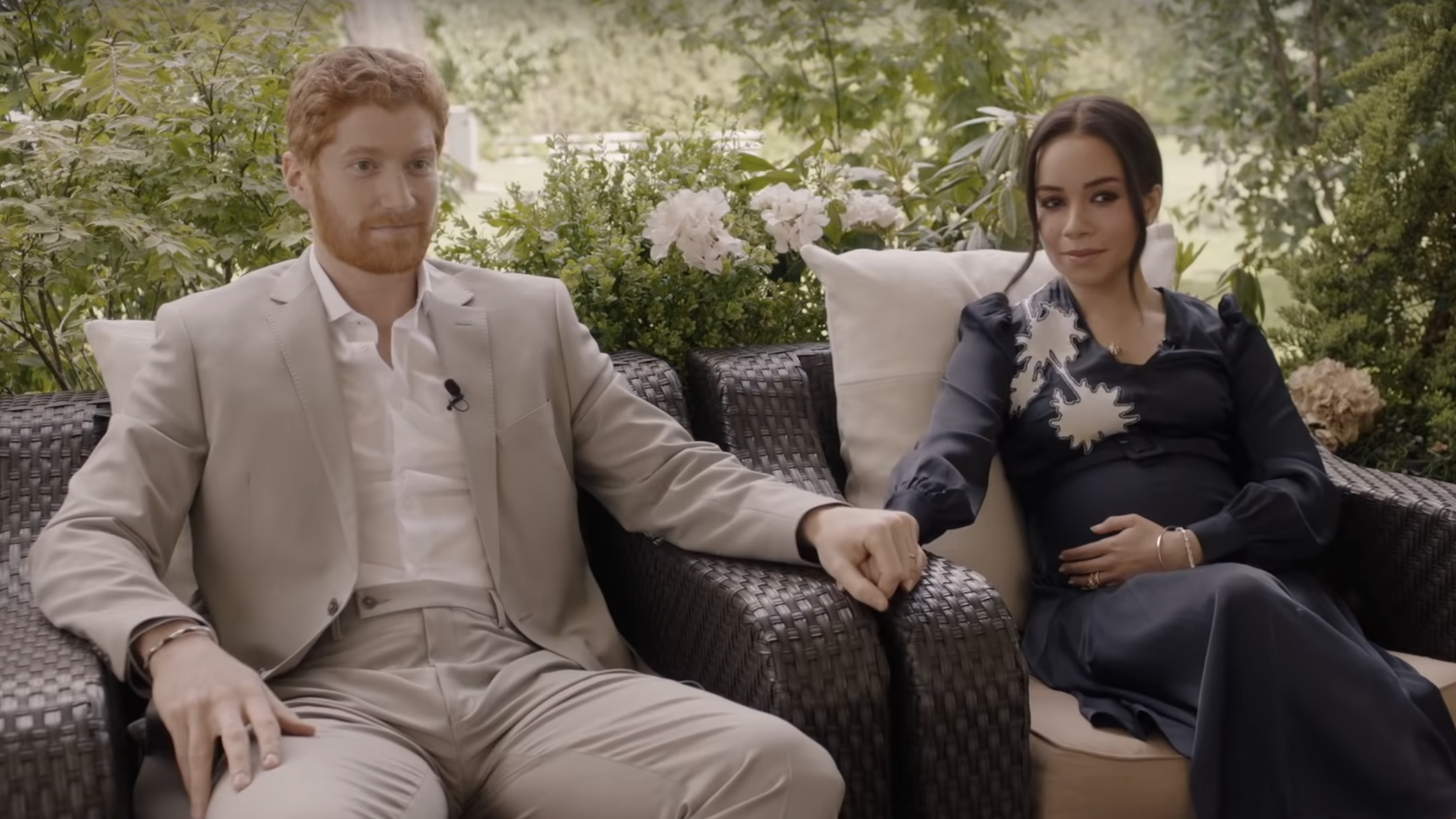 Jordan Dean and Sydney Morton in Lifetime's Harry & Meghan: Escaping the Palace