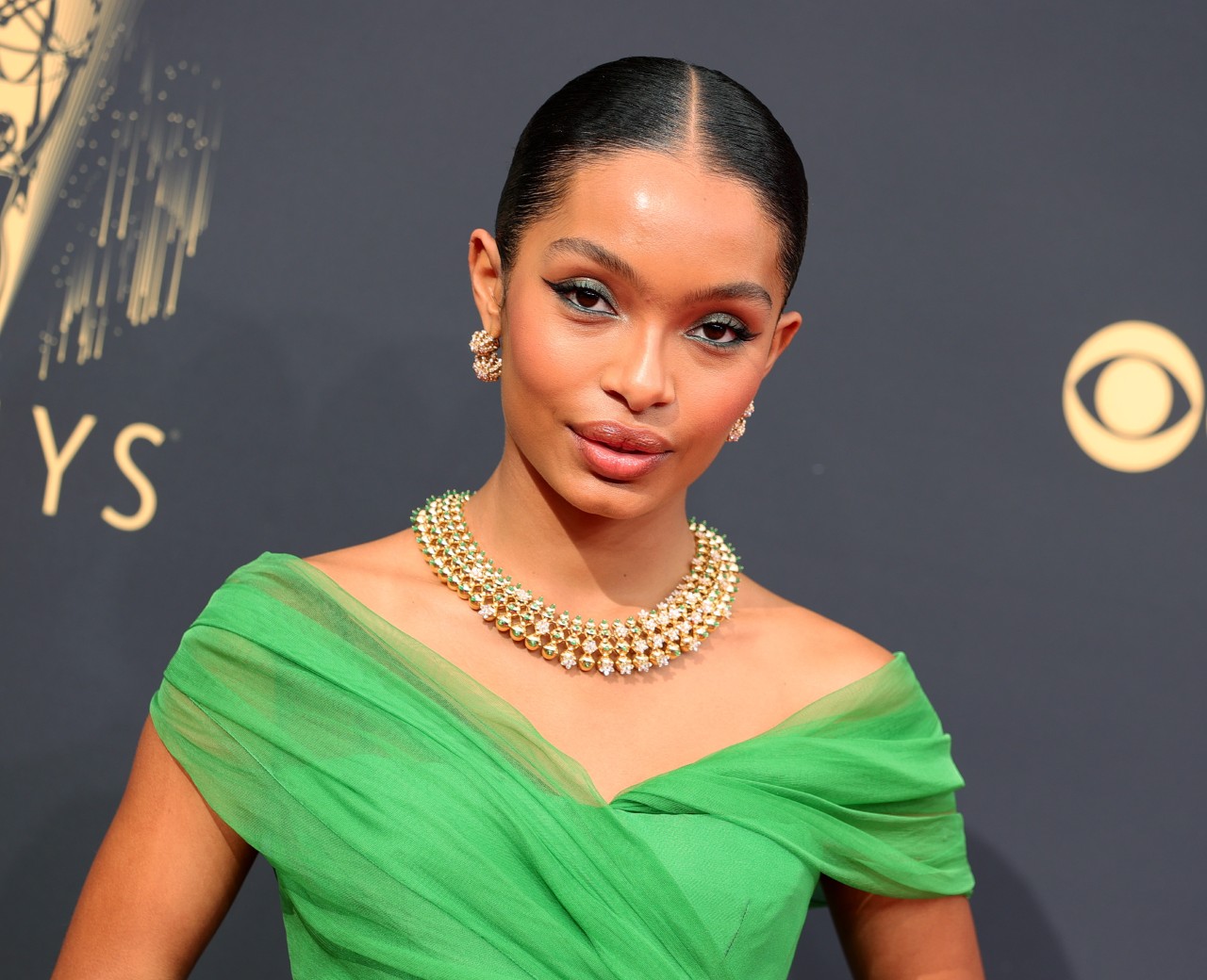 The Best Beauty Looks From The 2021 Emmy Awards - Grazia