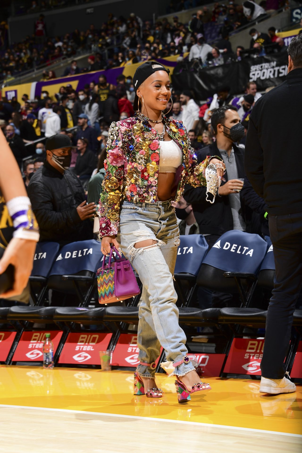 Here's How You Can Recreate Iconic NBA Courtside Outfits On The Cheap -  Student Beans Blog